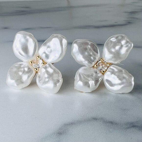 Faux Ivory Freshwater Baroque Pearl Earrings with Prong Set Crystal Gold Plate - Picture 5 of 5